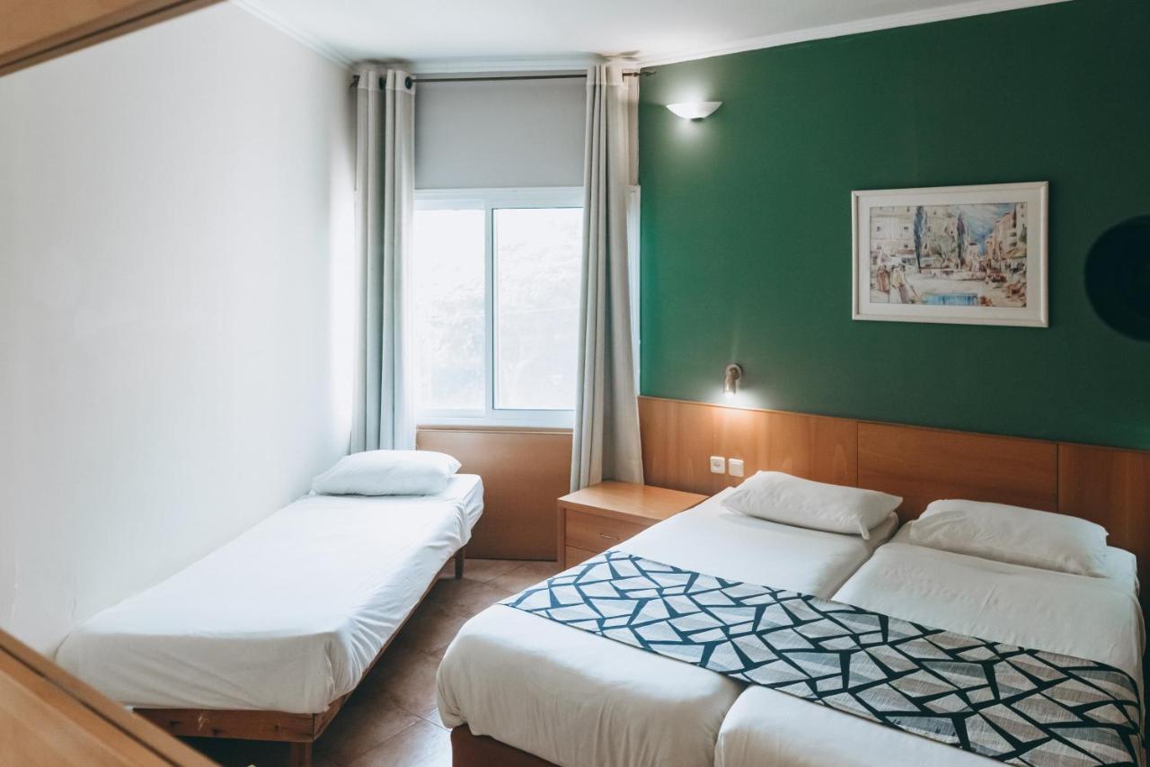 Nes Ammim Hotel Exteriör bild